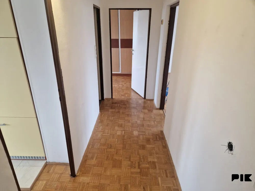 Dvosoban stan, 54 m², 4. sprat, Čengić Vila, Novo Sarajevo - fotografija 3 od 16