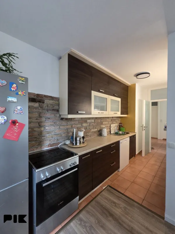 Dvosoban stan, 59 m² i lođa 4,5 m², Grbavica, Novo Sarajevo - fotografija 4 od 17