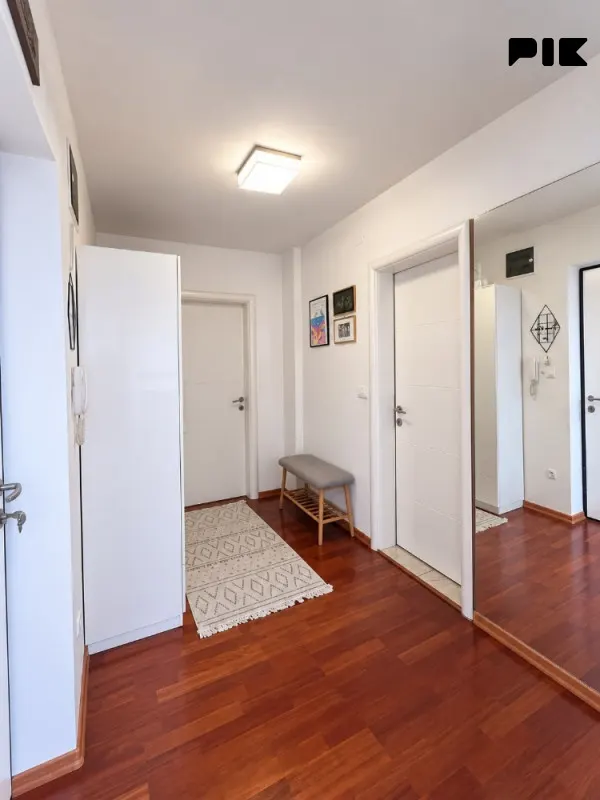 Dvosoban stan od 45 m² s lođom, Buća Potok, Novi Grad - fotografija 5 od 8