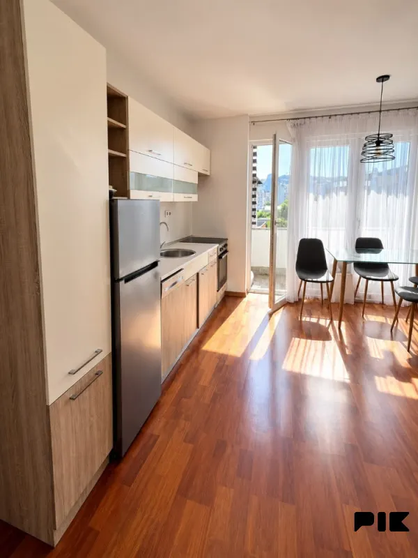 Dvosoban stan od 45 m² s lođom, Buća Potok, Novi Grad - fotografija 6 od 8