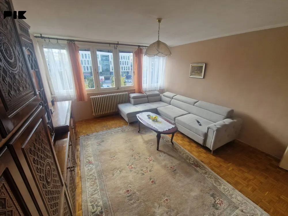 Dvosoban stan, 54 m², 2. sprat, Čengić Vila - Stometarka - fotografija 2 od 11