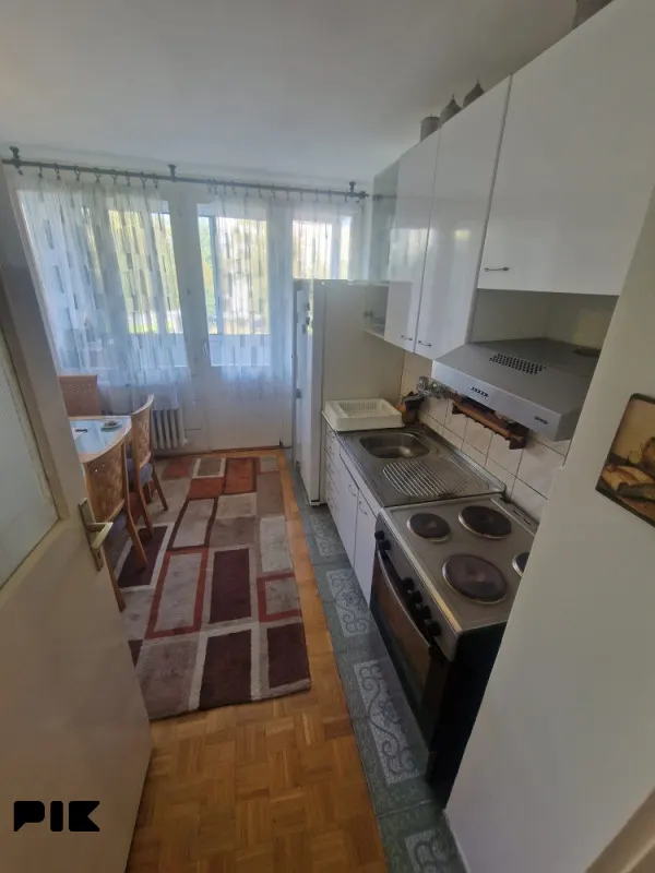 Dvosoban stan, 54 m², 2. sprat, Čengić Vila - Stometarka - fotografija 3 od 11